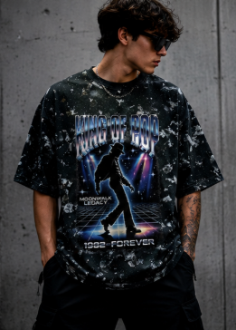 KING OF POP™ OVERSIZED TEE
